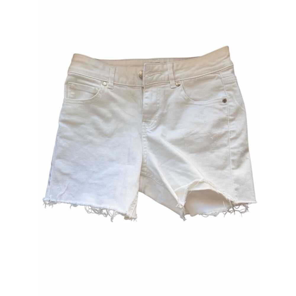 DIP Women's White Casual Shorts Mid-Rise Comfortable Everyday Size 4 Distressed